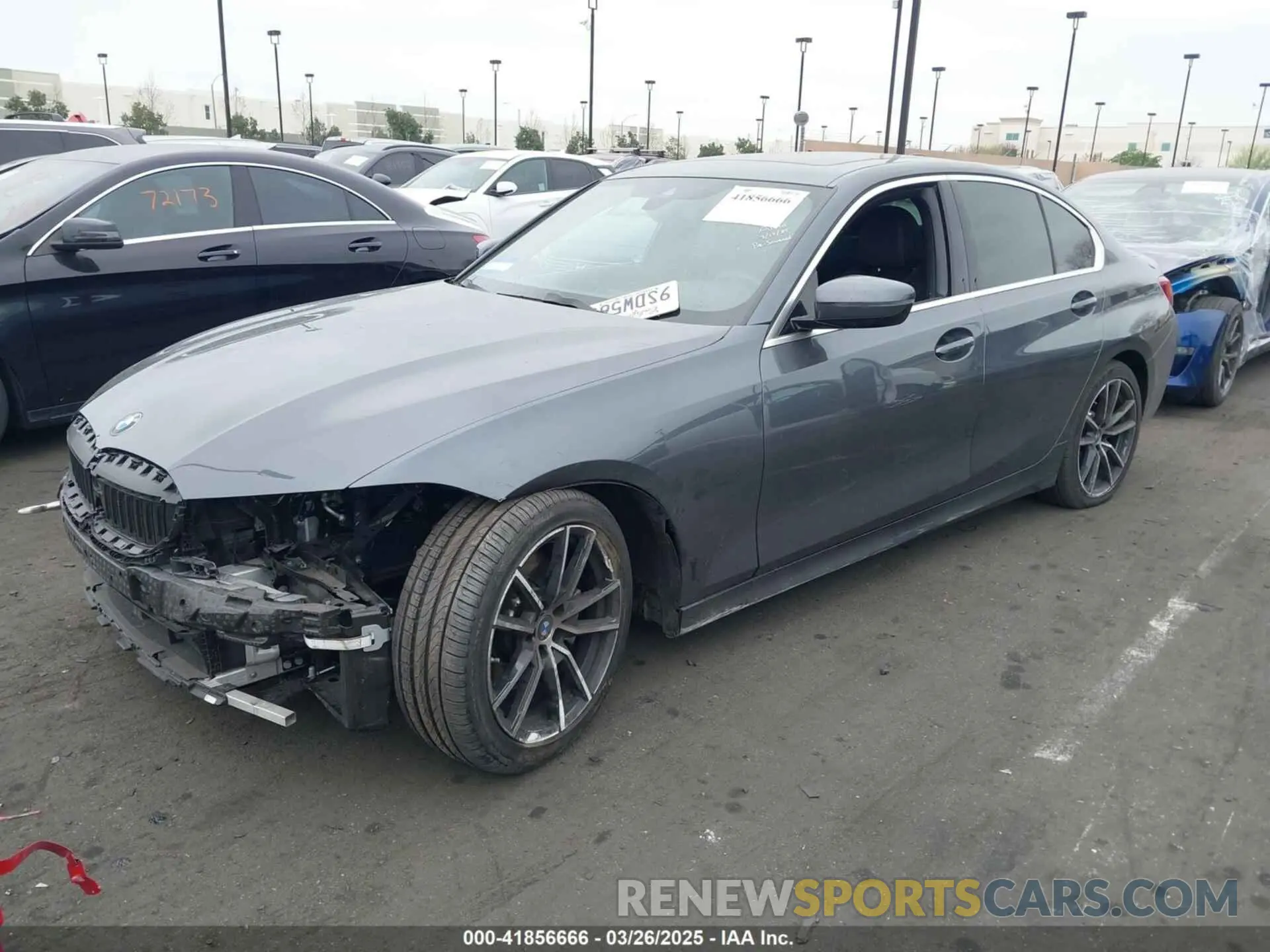 2 Фотография поврежденного автомобиля 3MW5R1J01N8C33802 BMW 330I 2022