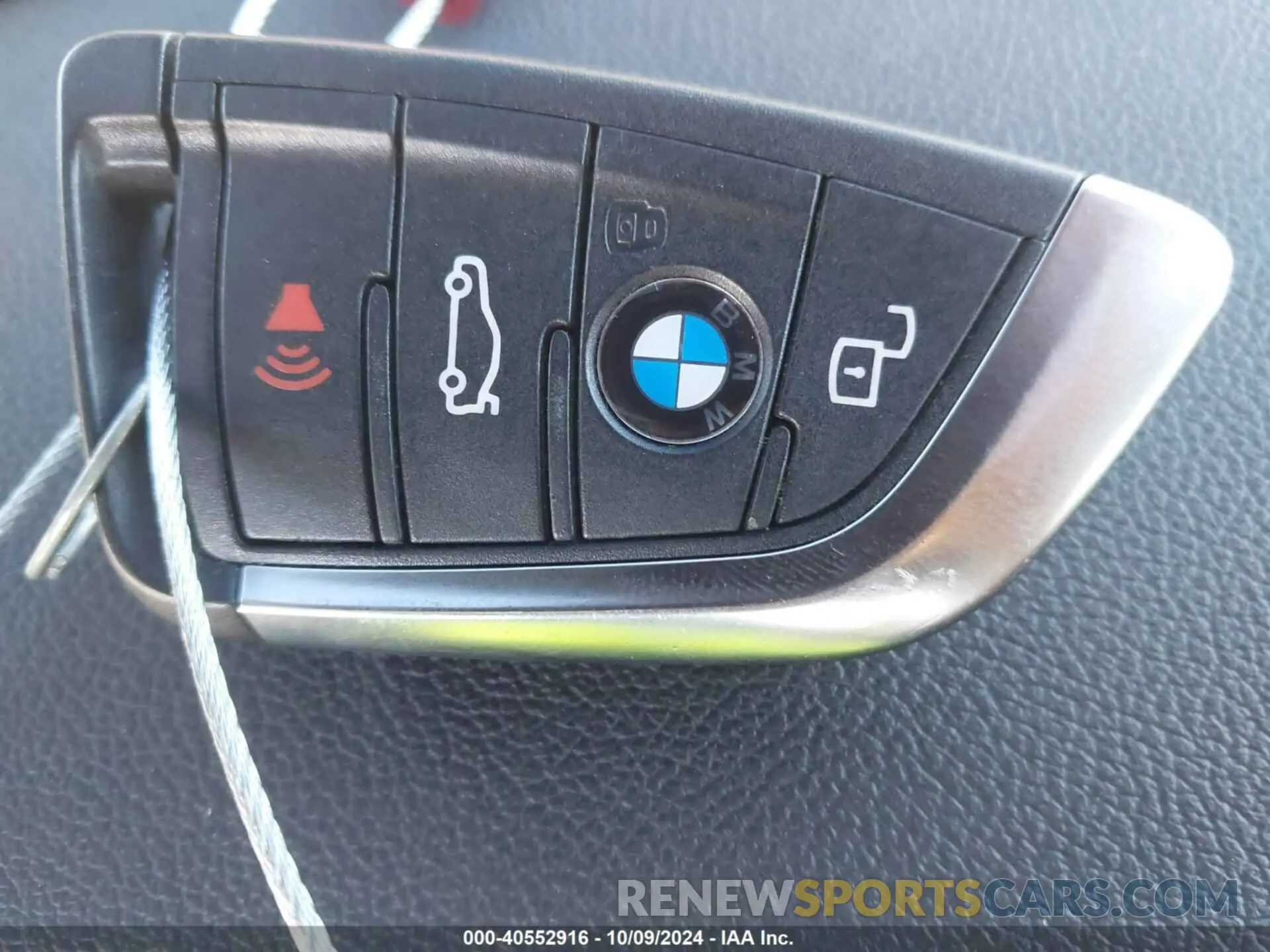 11 Фотография поврежденного автомобиля 3MW5R1J02N8C39933 BMW 330I 2022