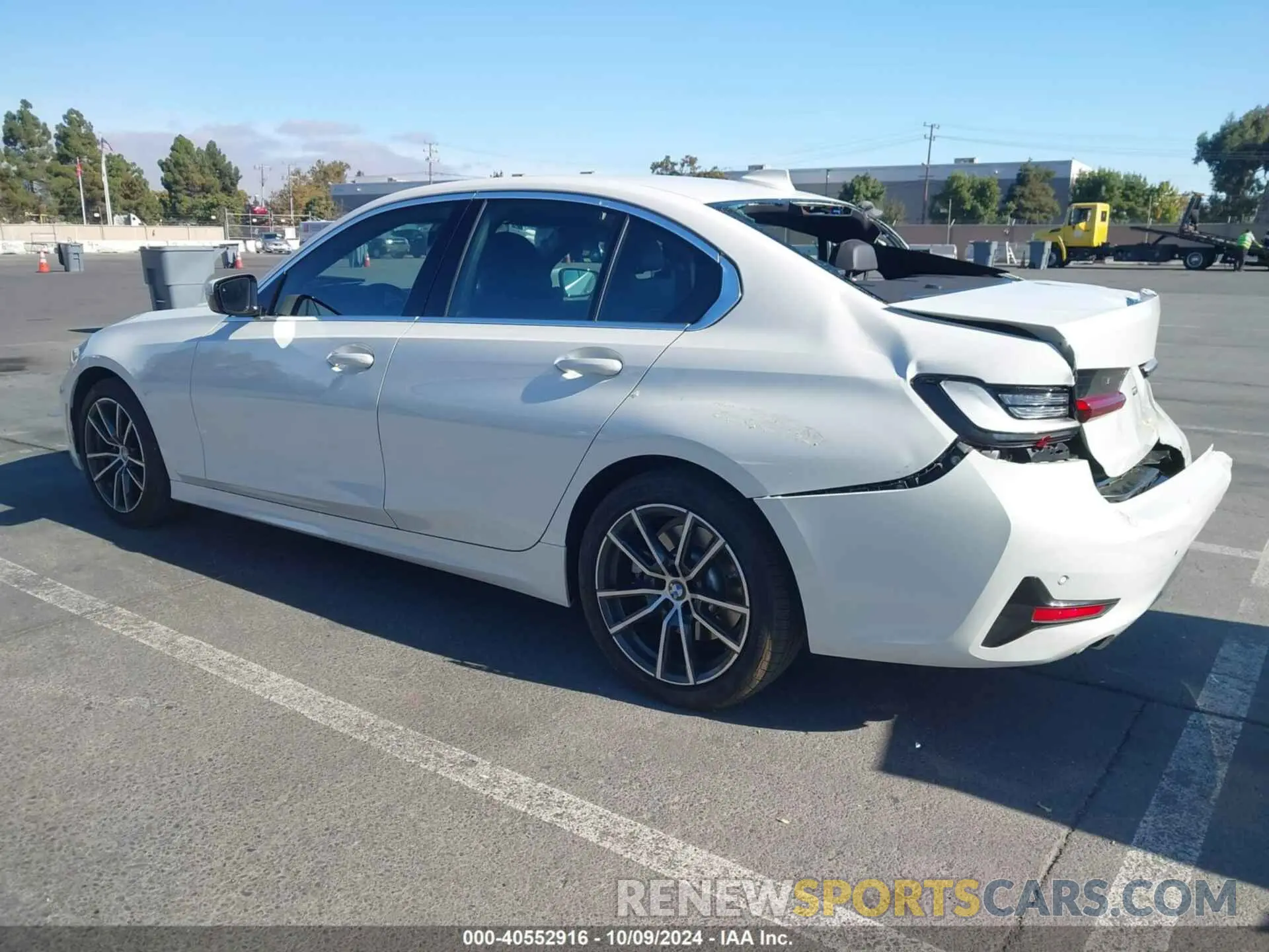 3 Фотография поврежденного автомобиля 3MW5R1J02N8C39933 BMW 330I 2022
