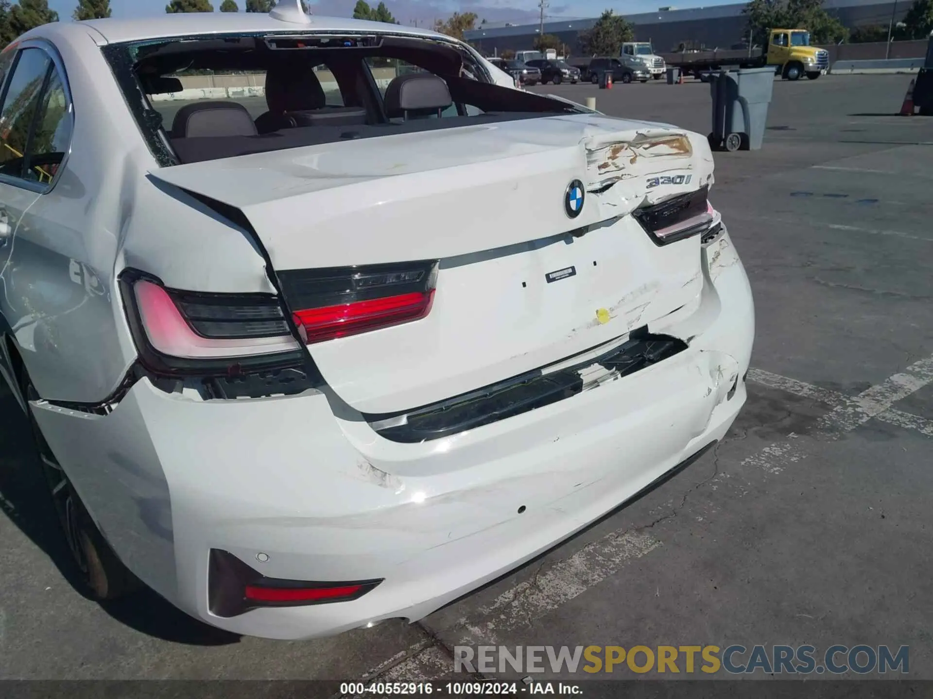 6 Фотография поврежденного автомобиля 3MW5R1J02N8C39933 BMW 330I 2022