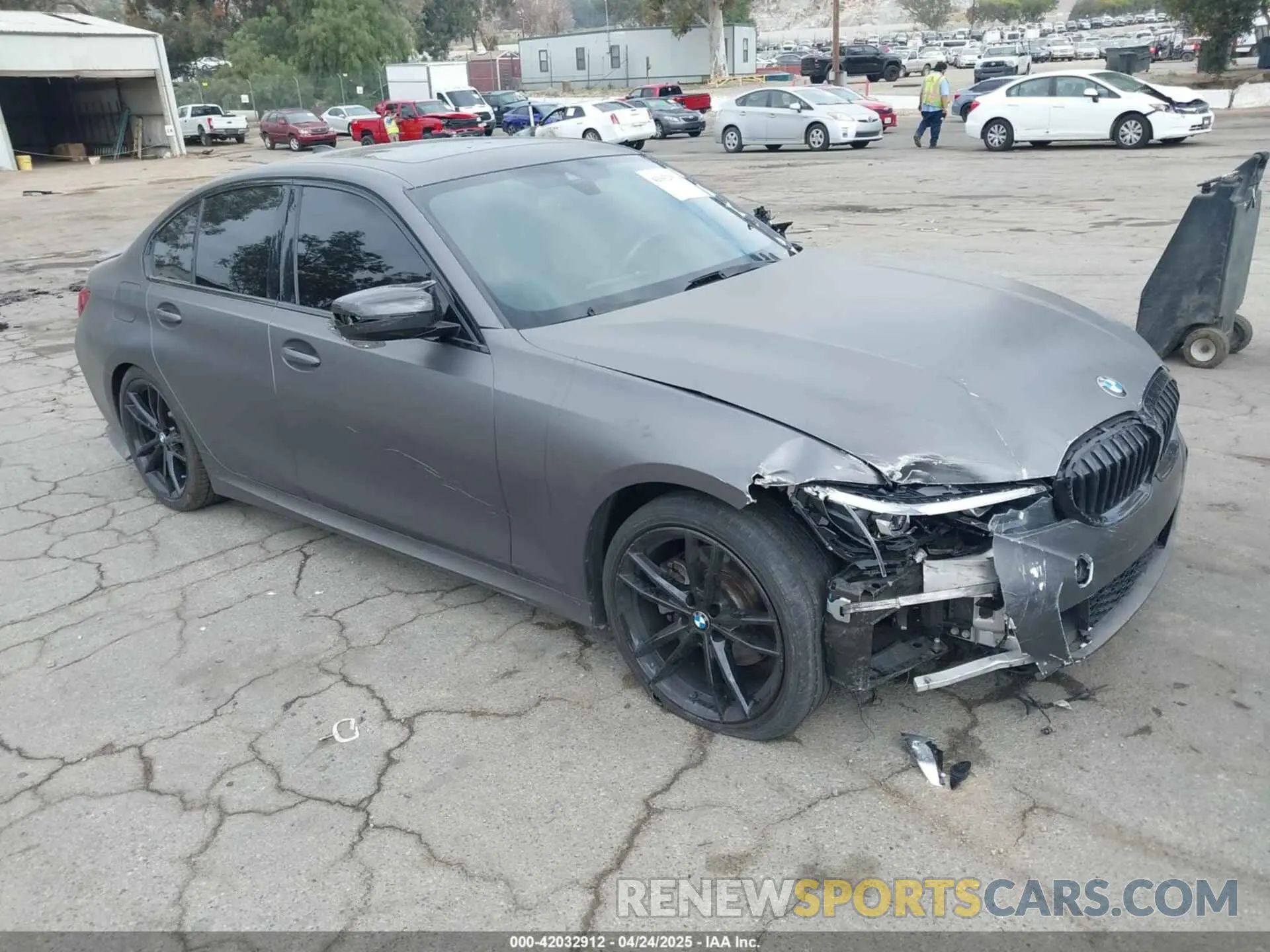 1 Photograph of a damaged car 3MW5R1J05N8C22351 BMW 330I 2022