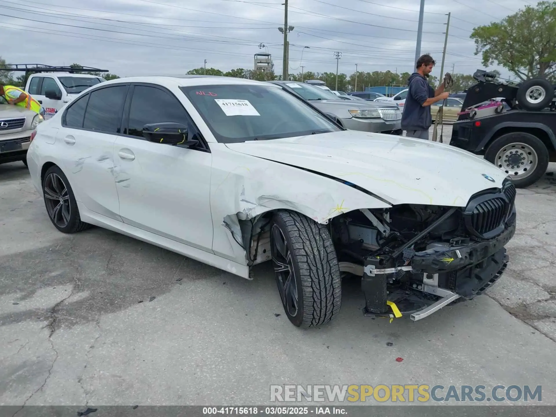 1 Photograph of a damaged car 3MW5R1J06N8C46898 BMW 330I 2022