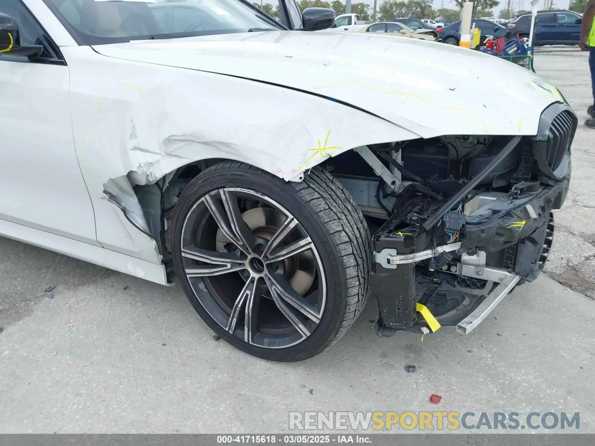 6 Photograph of a damaged car 3MW5R1J06N8C46898 BMW 330I 2022