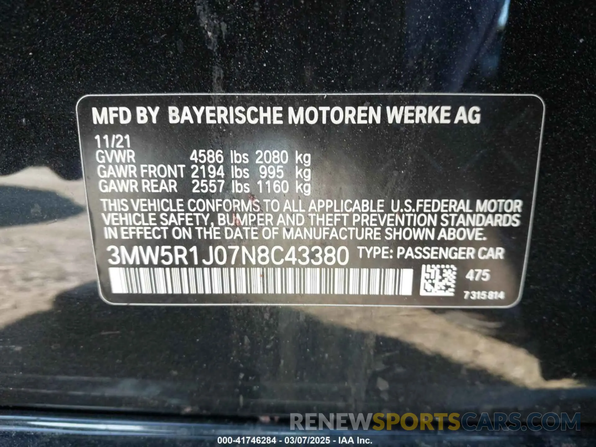 9 Photograph of a damaged car 3MW5R1J07N8C43380 BMW 330I 2022