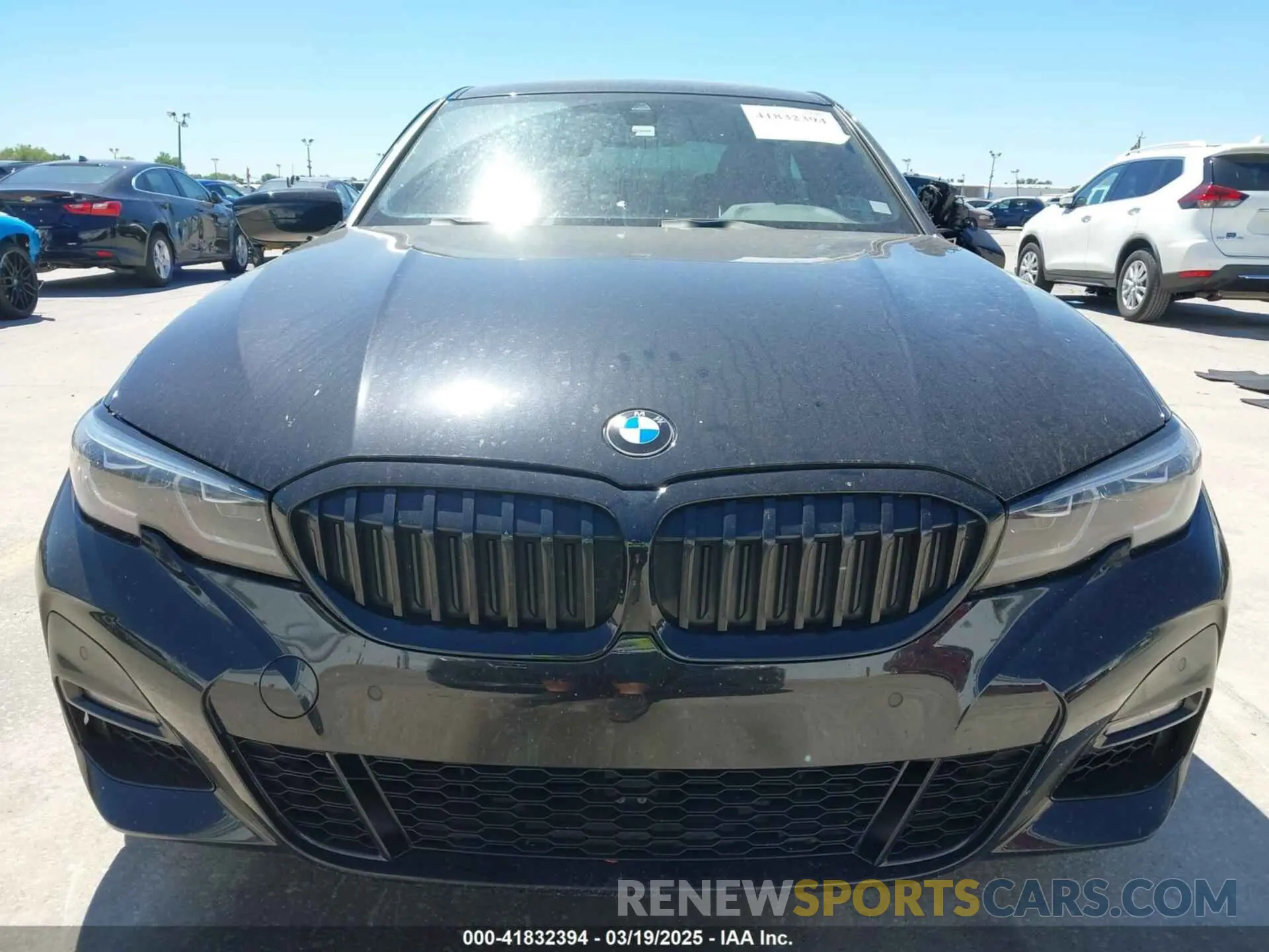 12 Photograph of a damaged car 3MW5R1J08N8C38592 BMW 330I 2022