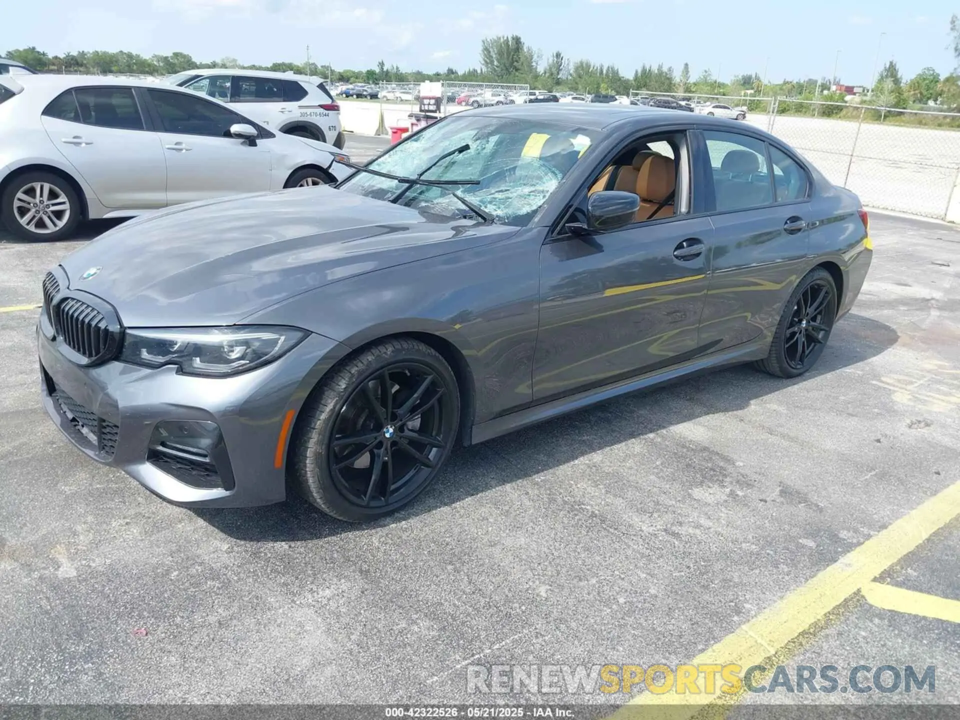 2 Фотография поврежденного автомобиля 3MW5R1J0XN8C41168 BMW 330I 2022