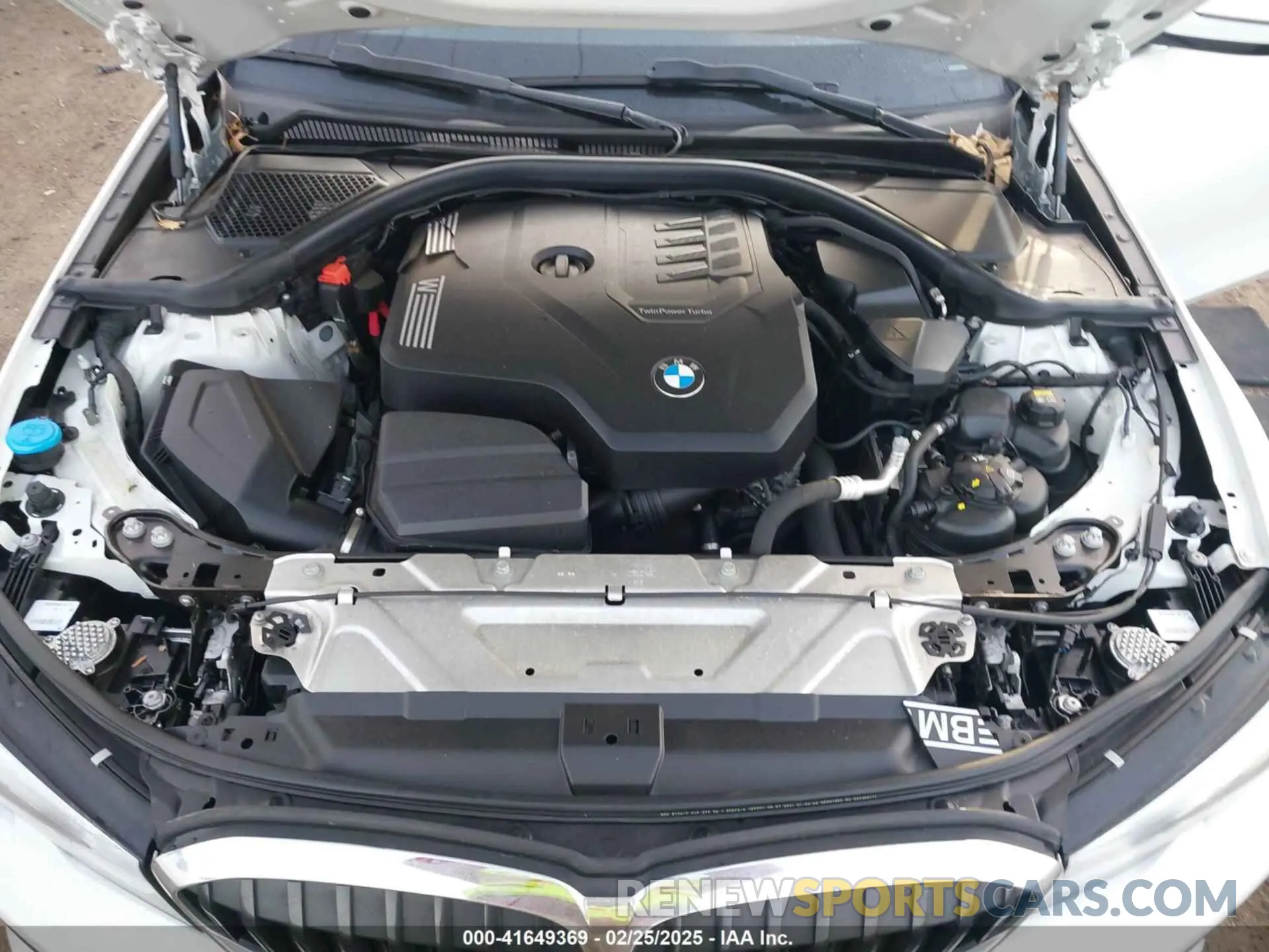 10 Фотография поврежденного автомобиля 3MW5R7J07N8C22774 BMW 330I 2022