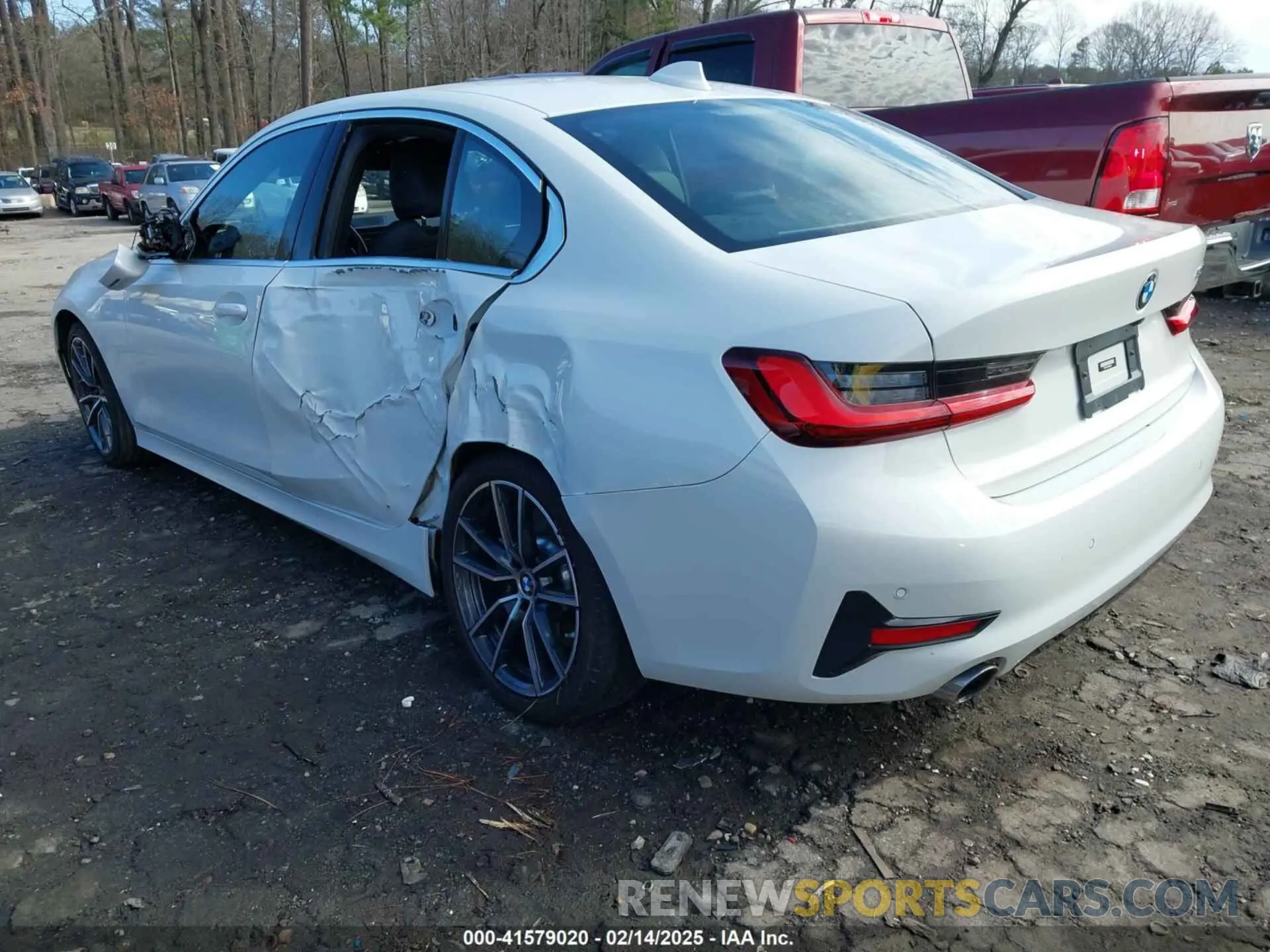 3 Photograph of a damaged car WBA5R1C01NFM20381 BMW 330I 2022