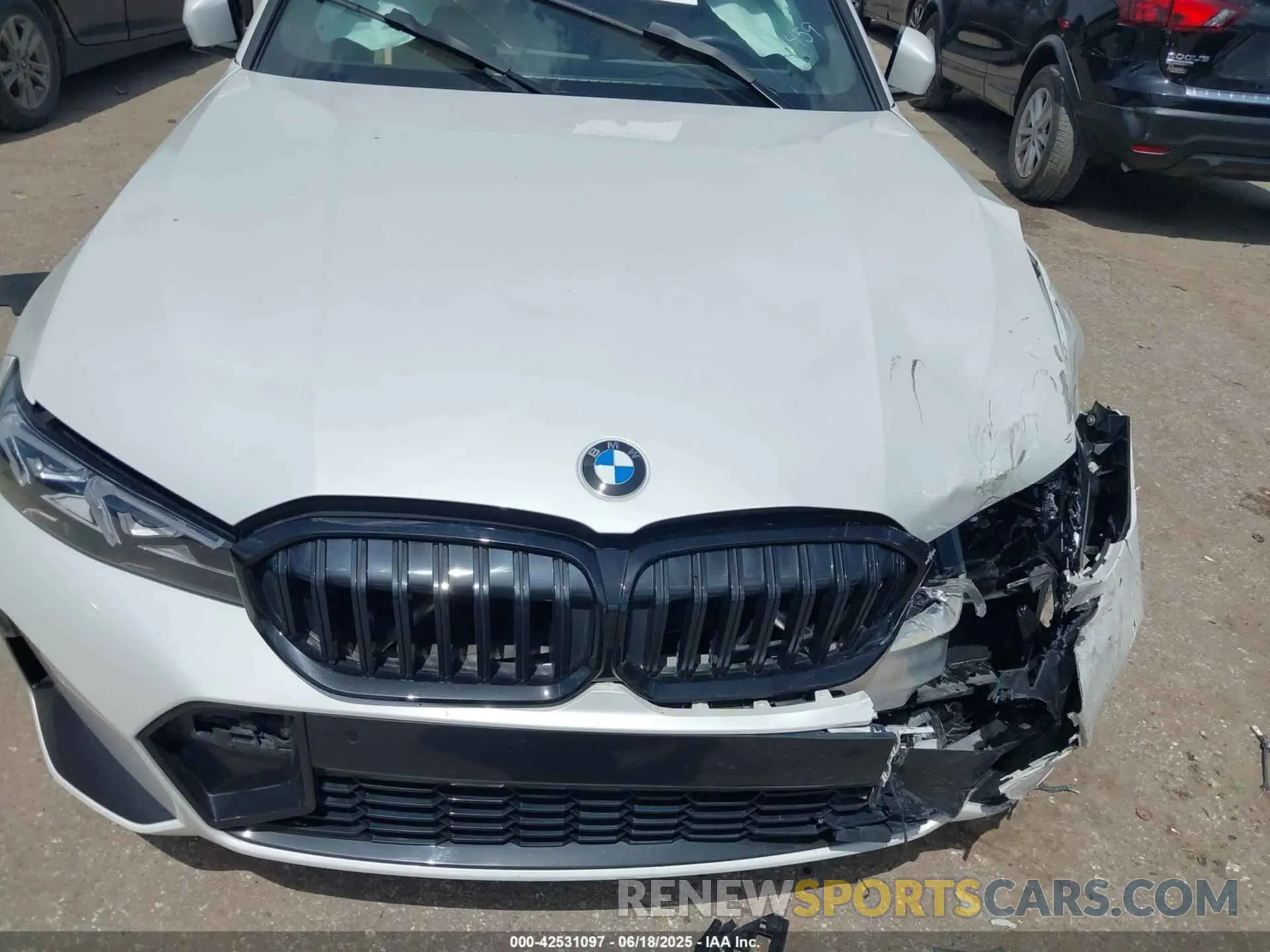 10 Photograph of a damaged car 3MW69FF03P8D11459 BMW 330I 2023