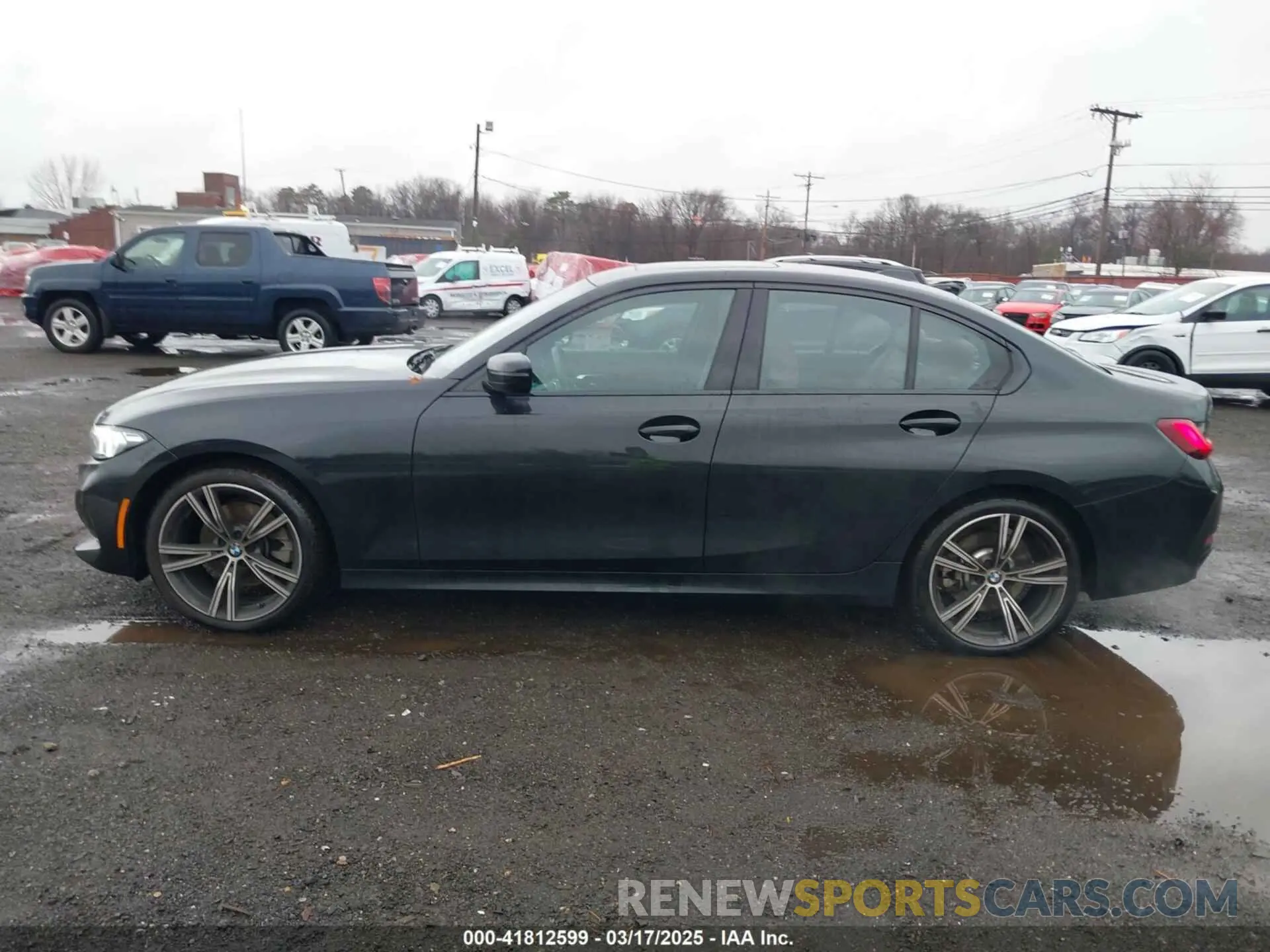 14 Photograph of a damaged car 3MW89FF0XP8D14920 BMW 330I 2023