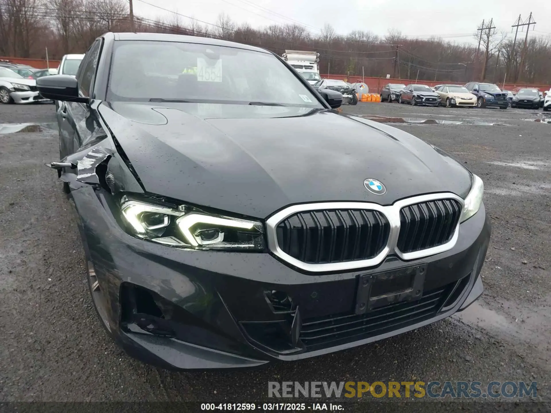 17 Photograph of a damaged car 3MW89FF0XP8D14920 BMW 330I 2023