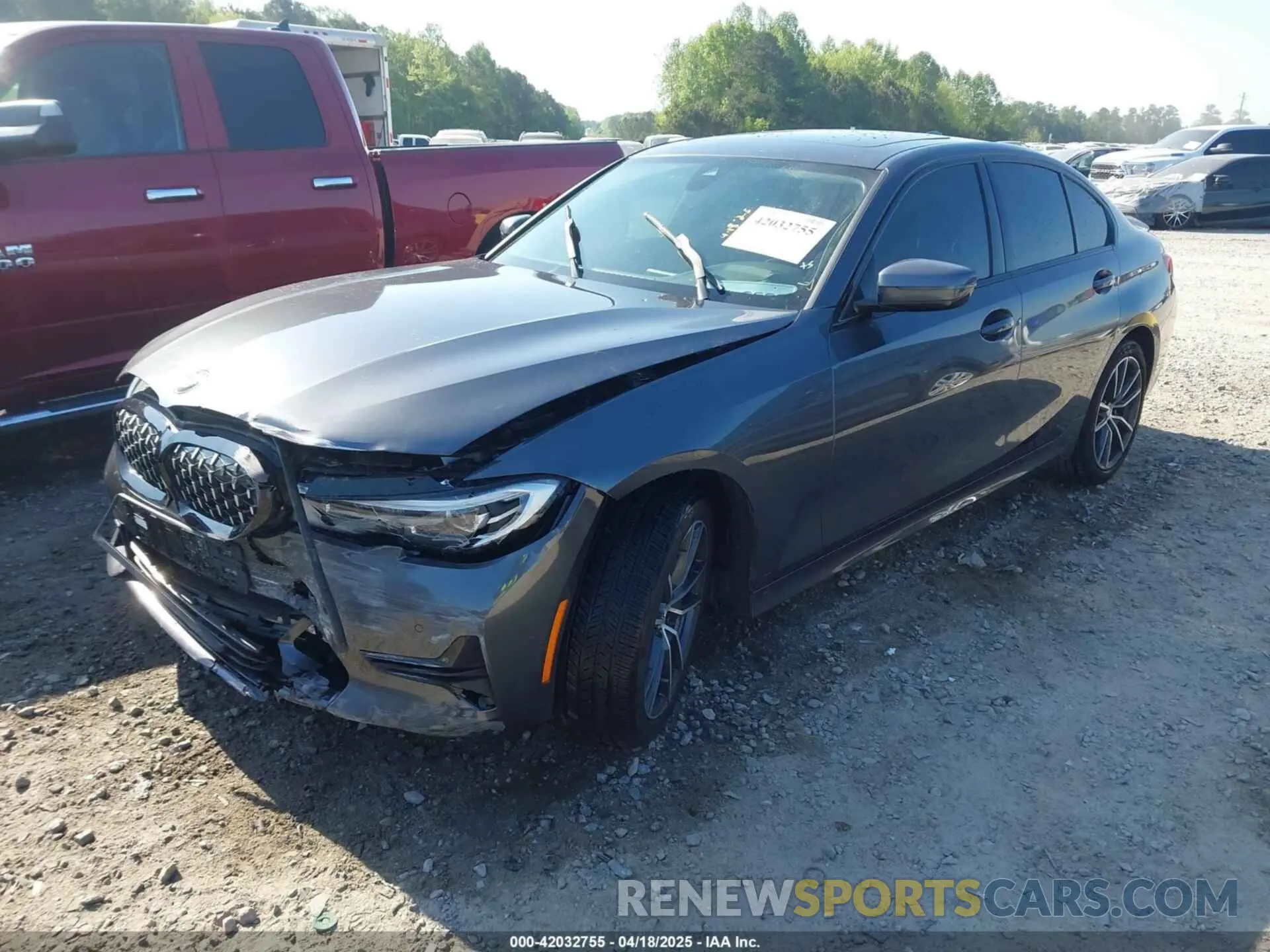2 Photograph of a damaged car 3MW5R7J53K8A04967 BMW 330XI 2019