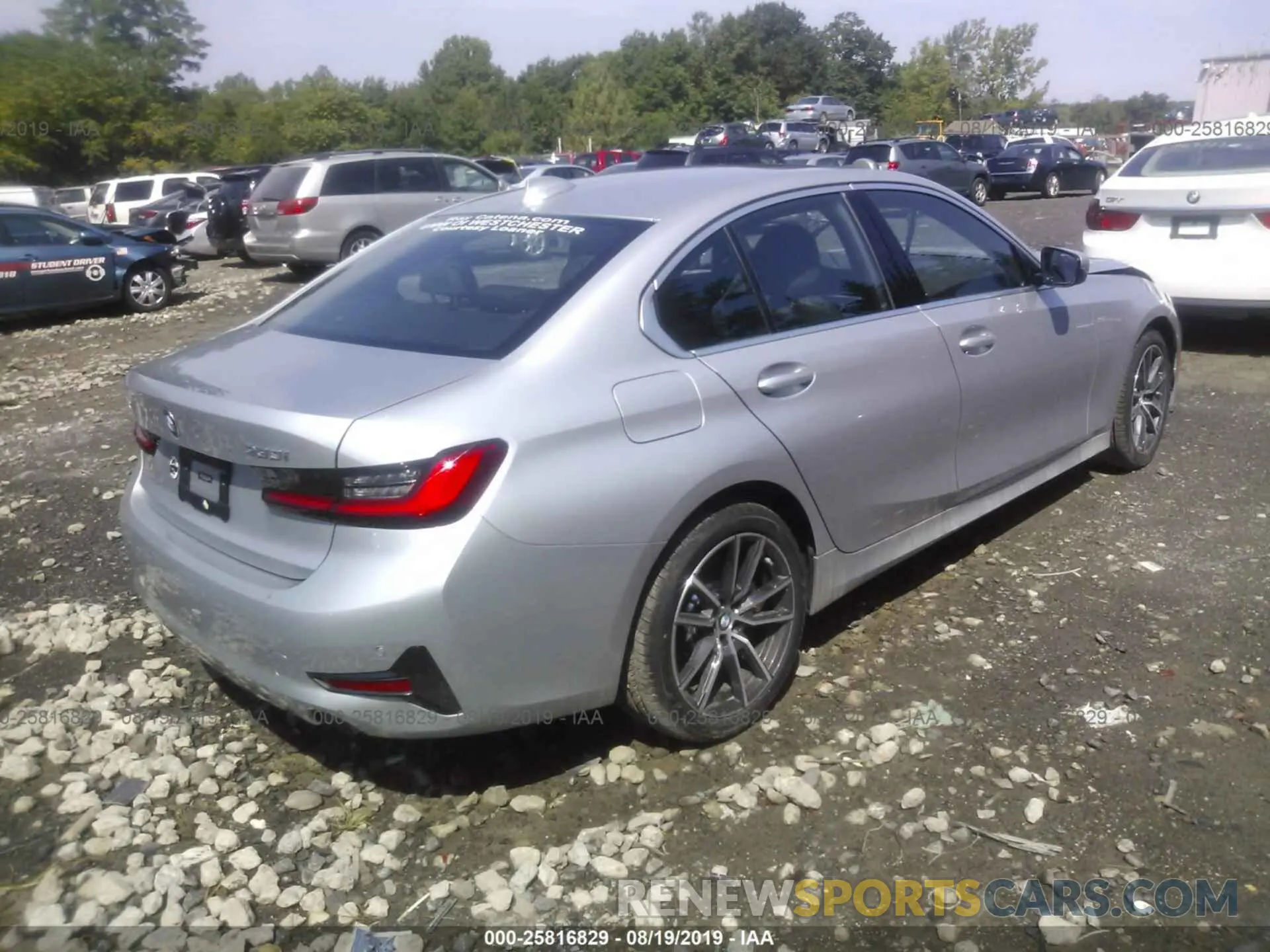 4 Photograph of a damaged car WBA5R7C59KAJ83646 BMW 330XI 2019
