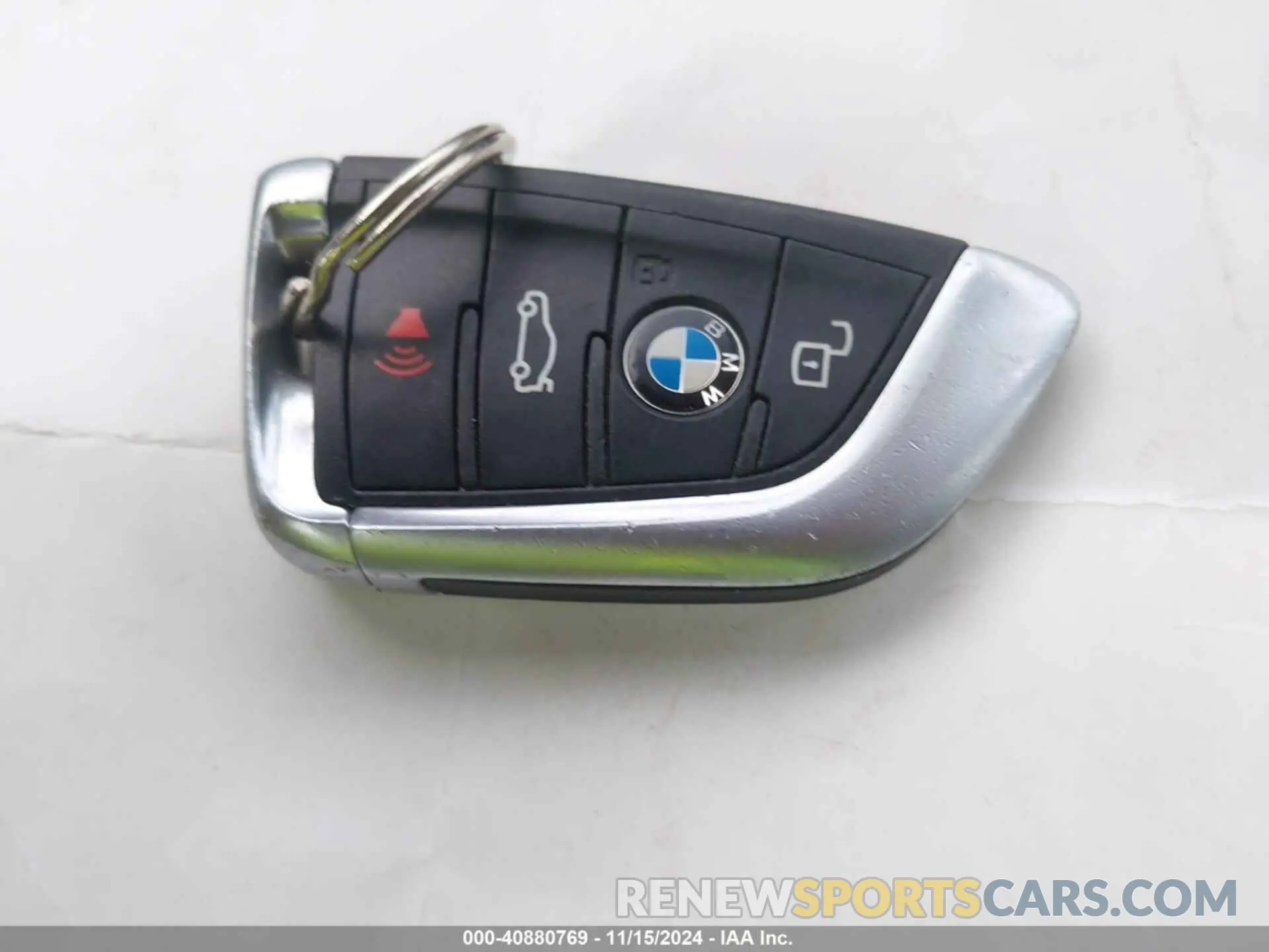 11 Фотография поврежденного автомобиля 3MW5R7J00L8B04756 BMW 330XI 2020