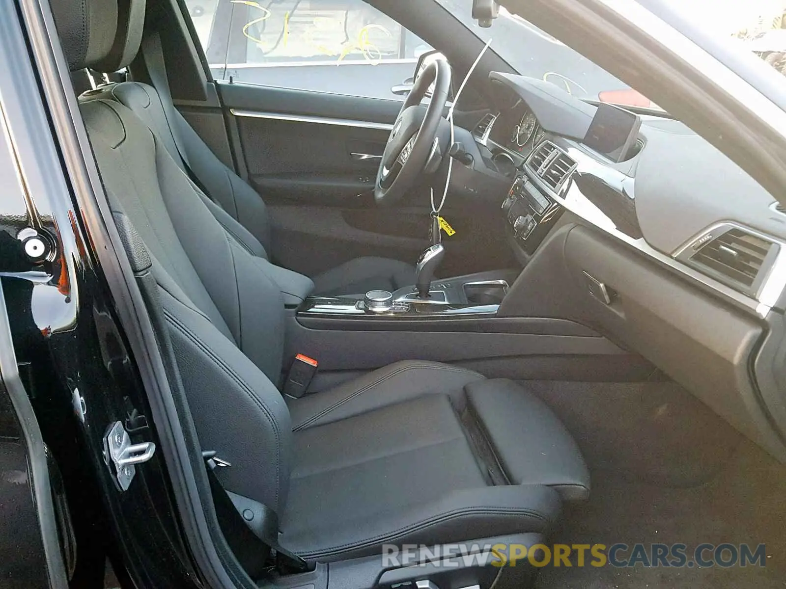 5 Photograph of a damaged car WBA4J1C51KBM16509 BMW 4 SERIES 2019