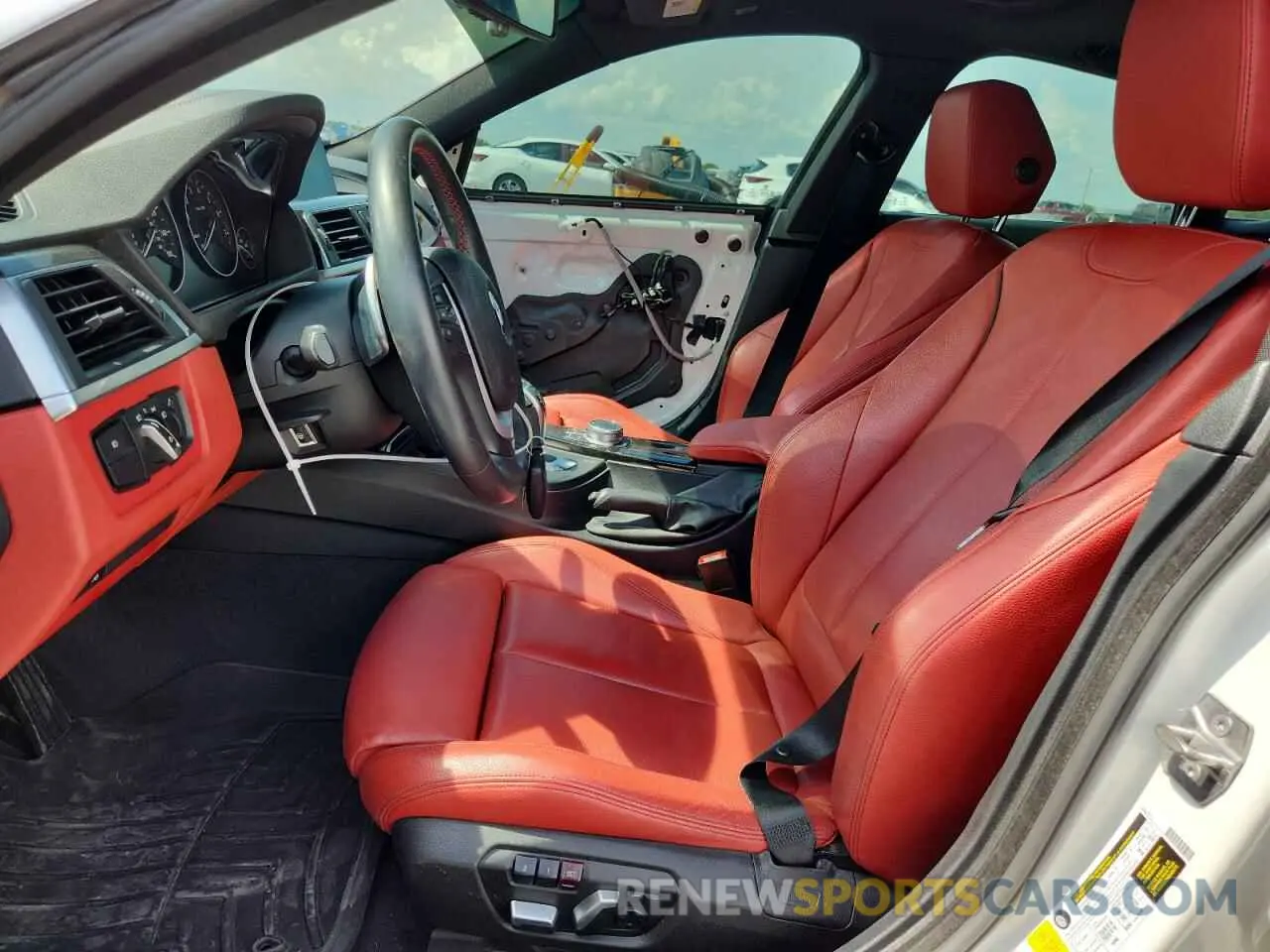 7 Photograph of a damaged car WBA4J1C53KBM17256 BMW 4 SERIES 2019