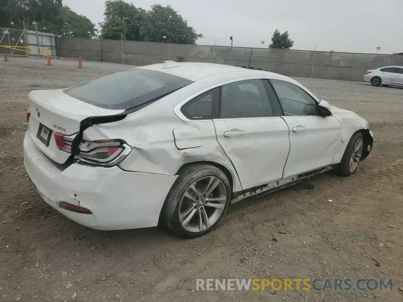 3 Photograph of a damaged car WBA4J1C54KBM15922 BMW 4 SERIES 2019