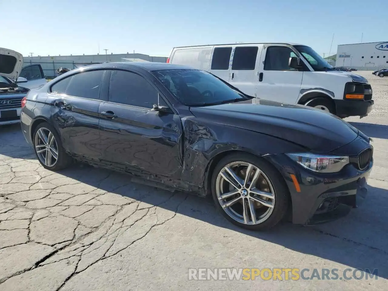 4 Photograph of a damaged car WBA4J1C57KBM12366 BMW 4 SERIES 2019