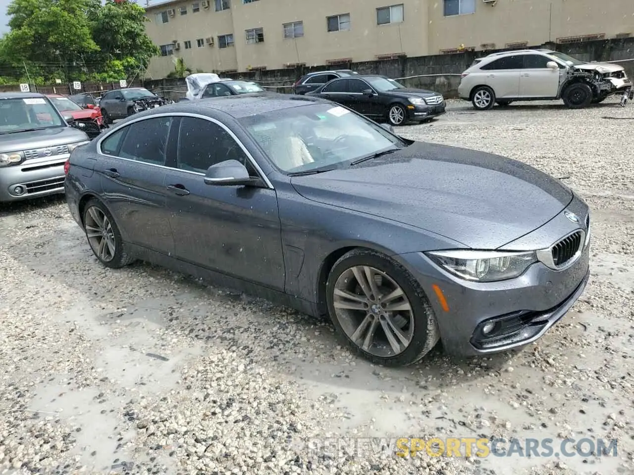 4 Photograph of a damaged car WBA4J1C57KBM18376 BMW 4 SERIES 2019