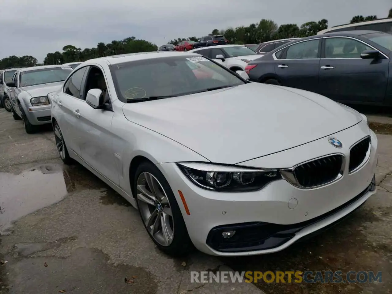 1 Фотография поврежденного автомобиля WBA4J1C5XKBM17917 BMW 4 SERIES 2019