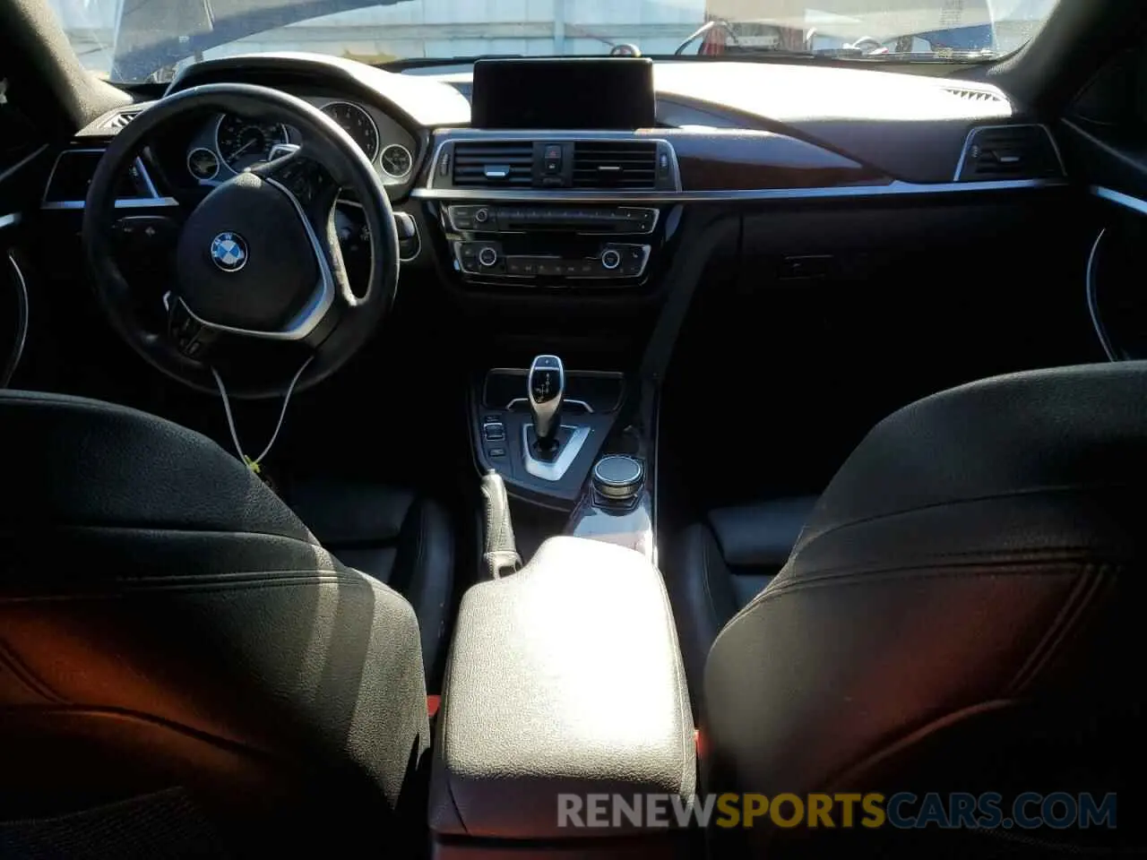 8 Фотография поврежденного автомобиля WBA4J3C57KBL08701 BMW 4 SERIES 2019