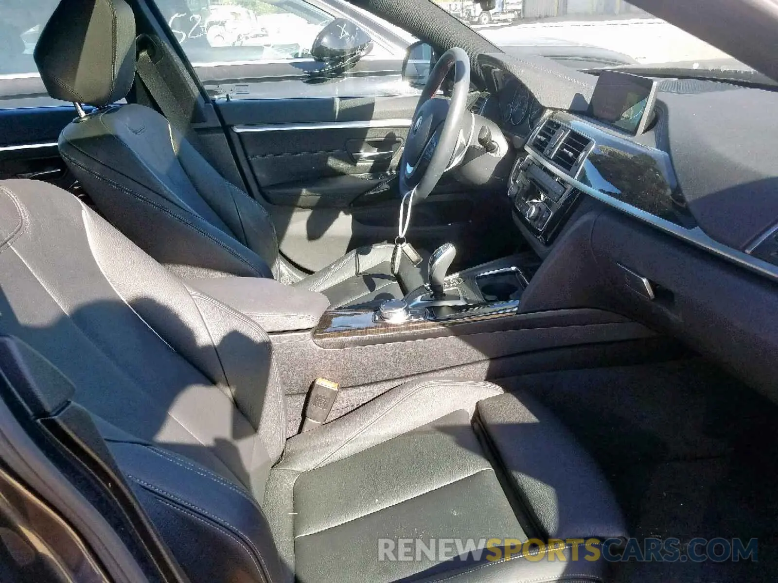 5 Photograph of a damaged car WBA4J3C59KBL09414 BMW 4 SERIES 2019