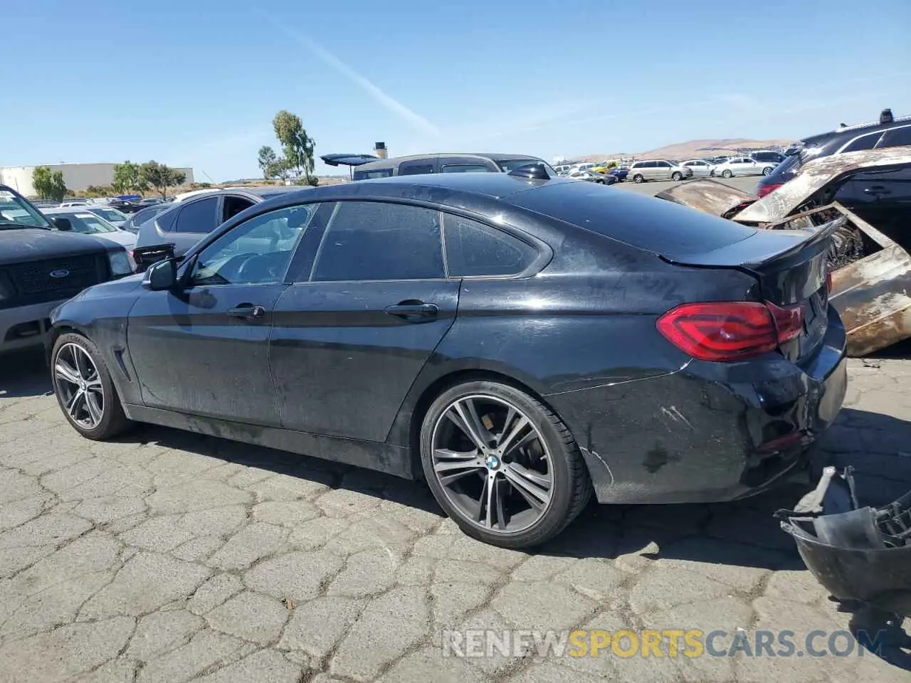 2 Фотография поврежденного автомобиля WBA4J5C53KBM66531 BMW 4 SERIES 2019