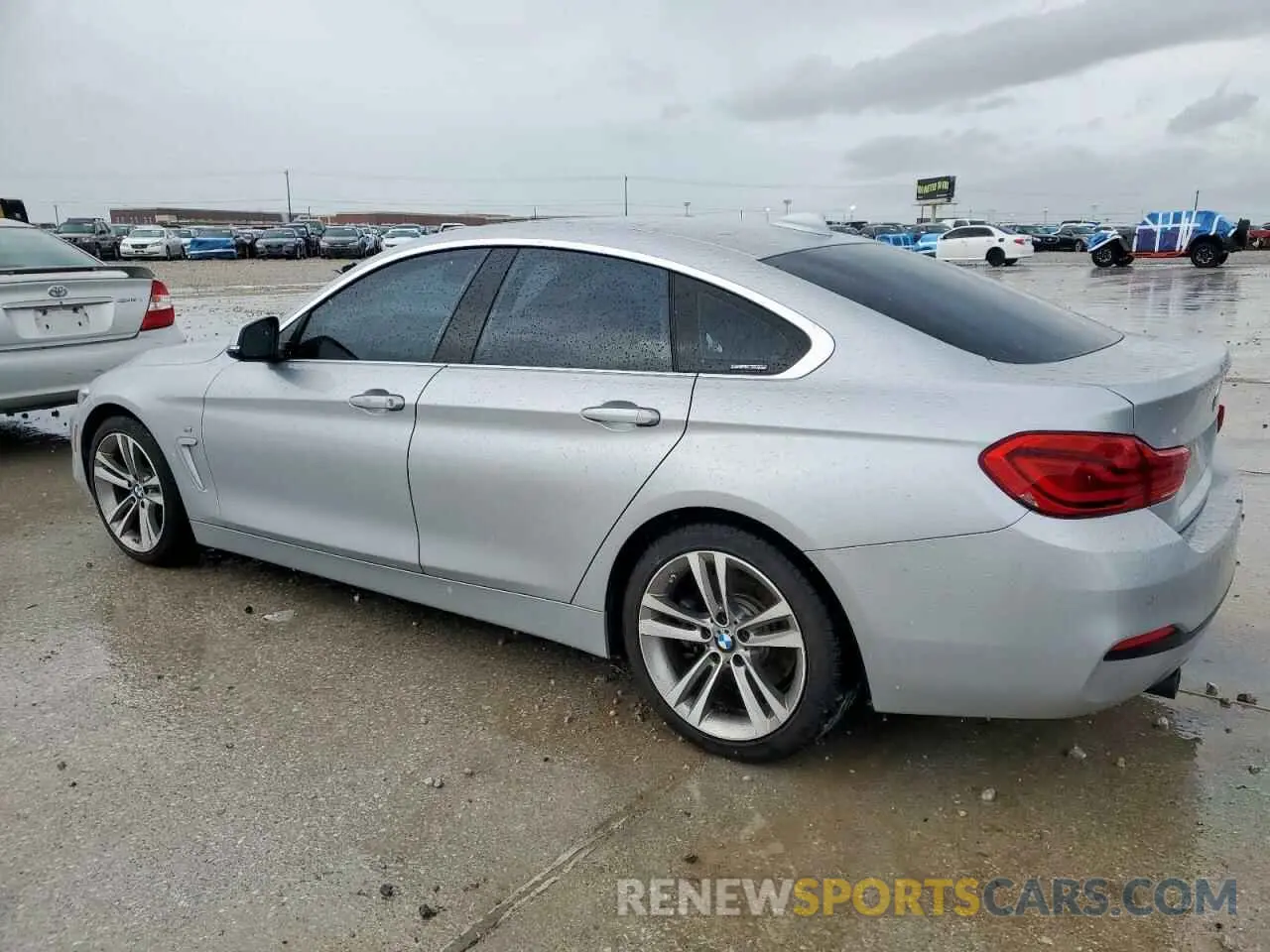 2 Фотография поврежденного автомобиля WBA4J5C54KBM66490 BMW 4 SERIES 2019