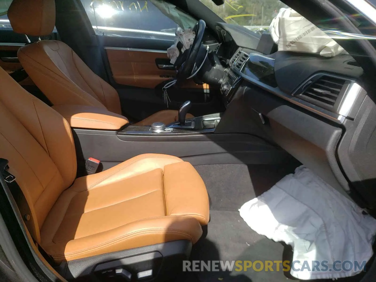 5 Photograph of a damaged car WBA4J5C57KBM66113 BMW 4 SERIES 2019