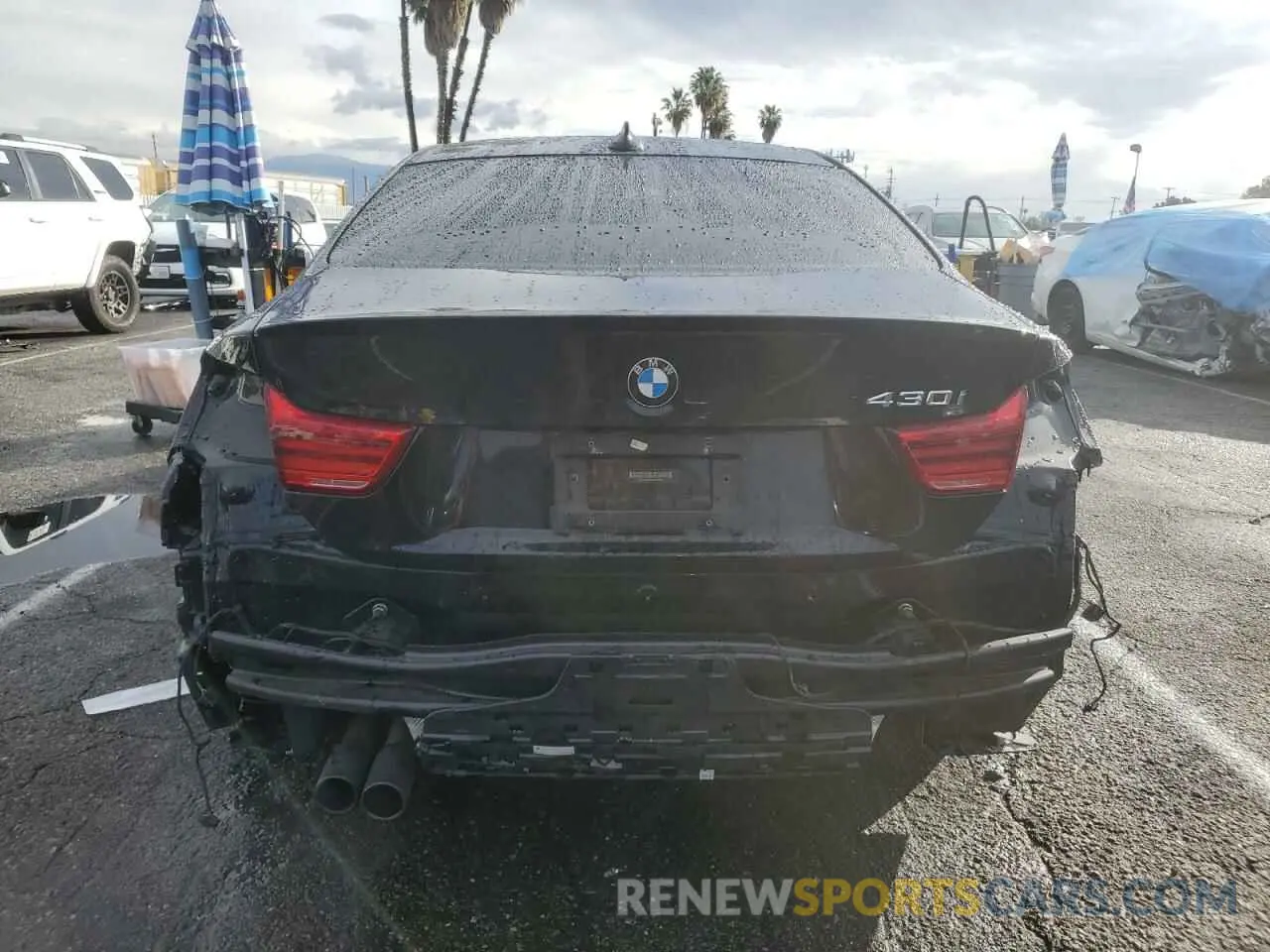 6 Photograph of a damaged car WBA4W3C56KAF92610 BMW 4 SERIES 2019