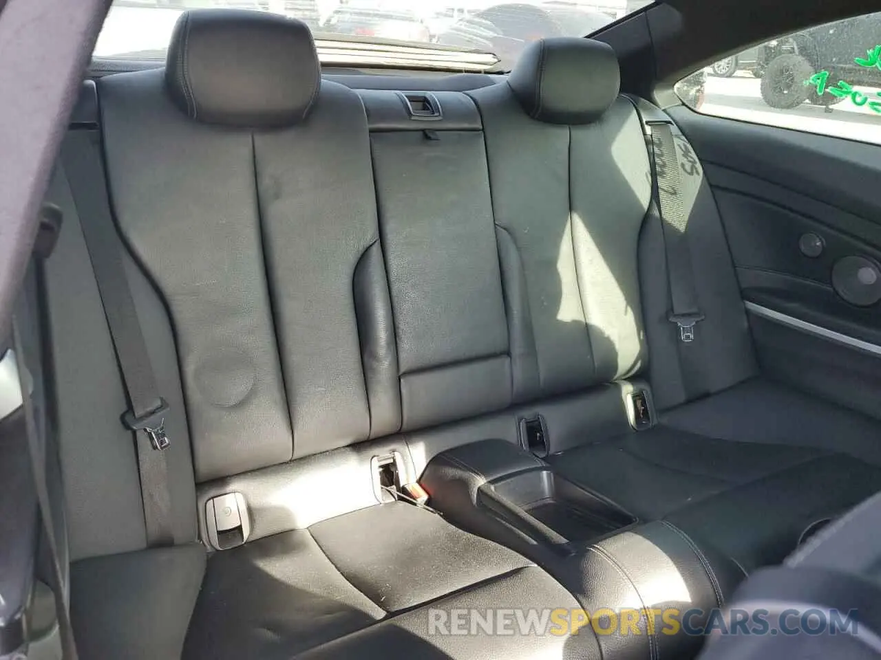 10 Photograph of a damaged car WBA4W3C57KAF92003 BMW 4 SERIES 2019
