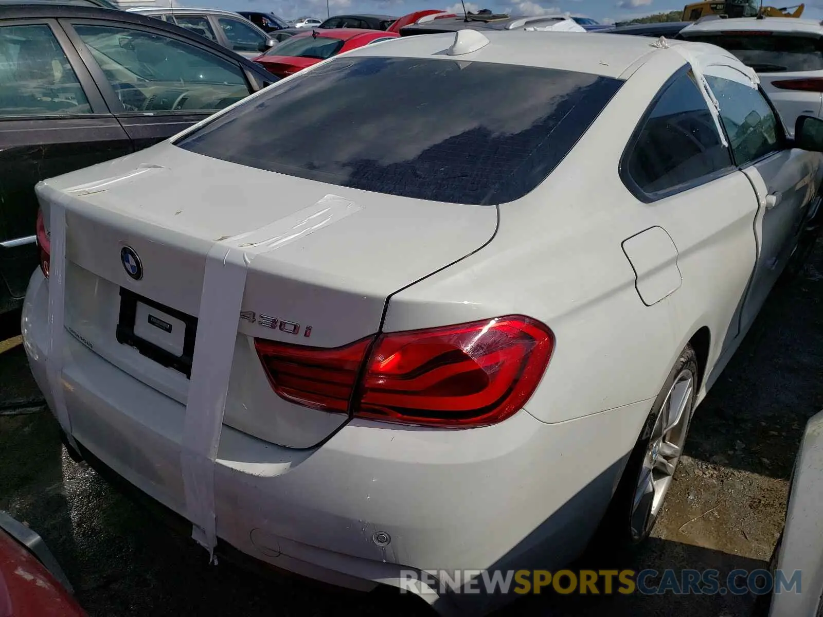 4 Photograph of a damaged car WBA4W5C51KAE51049 BMW 4 SERIES 2019