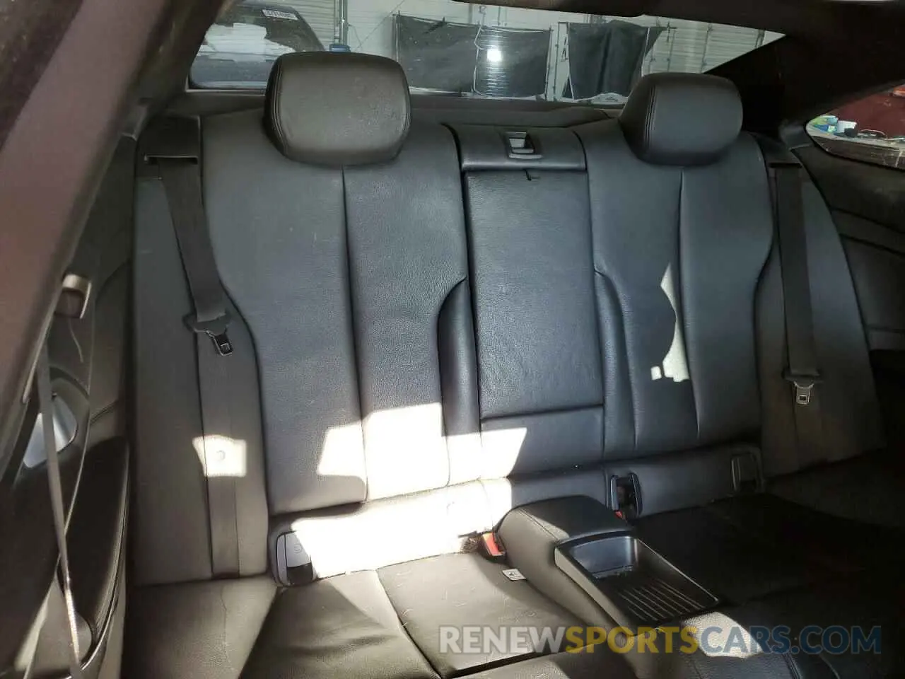 10 Photograph of a damaged car WBA4W5C56KAE49961 BMW 4 SERIES 2019
