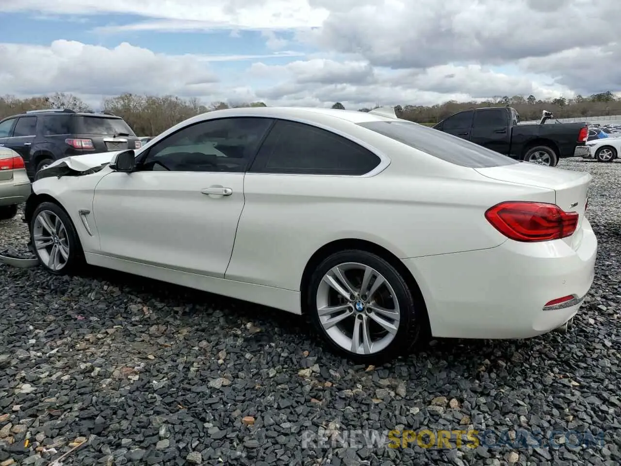 2 Фотография поврежденного автомобиля WBA4W5C57KAE51315 BMW 4 SERIES 2019