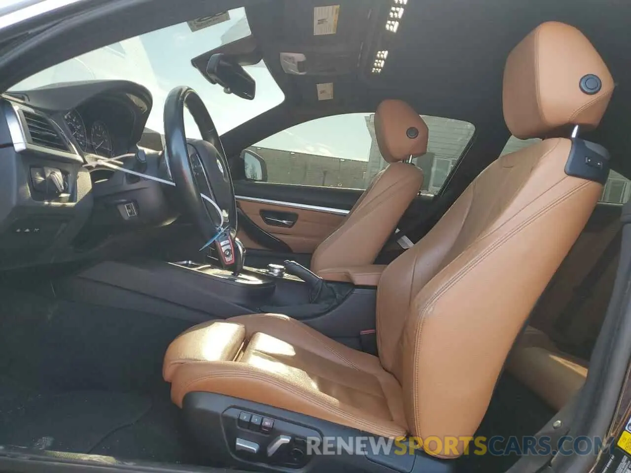 7 Фотография поврежденного автомобиля WBA4W7C55KAG52268 BMW 4 SERIES 2019