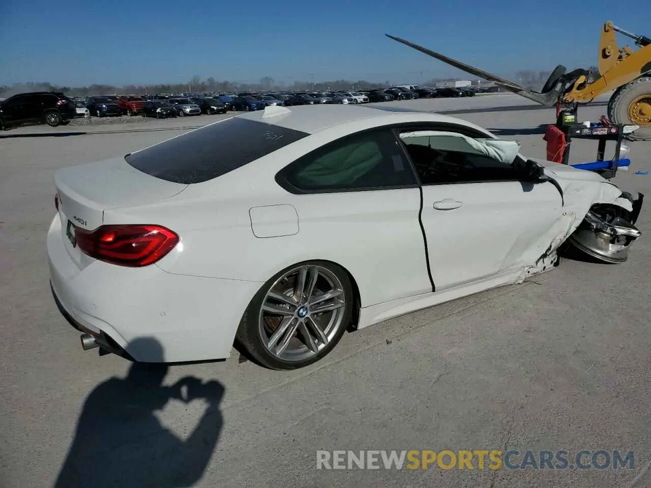 3 Photograph of a damaged car WBA4W7C56KAG52196 BMW 4 SERIES 2019