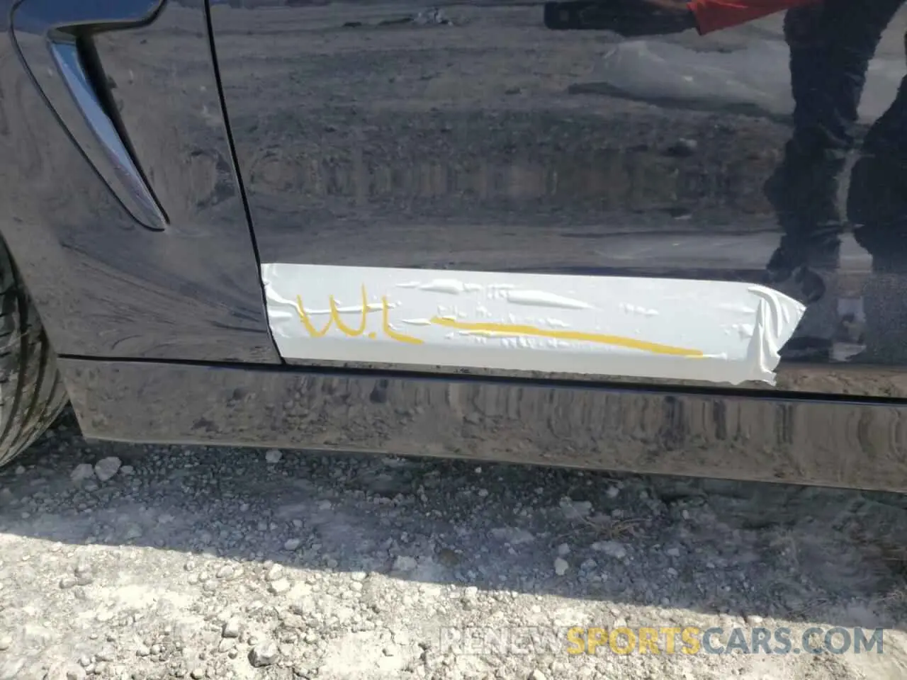 12 Photograph of a damaged car WBA4Z1C50KEE44313 BMW 4 SERIES 2019
