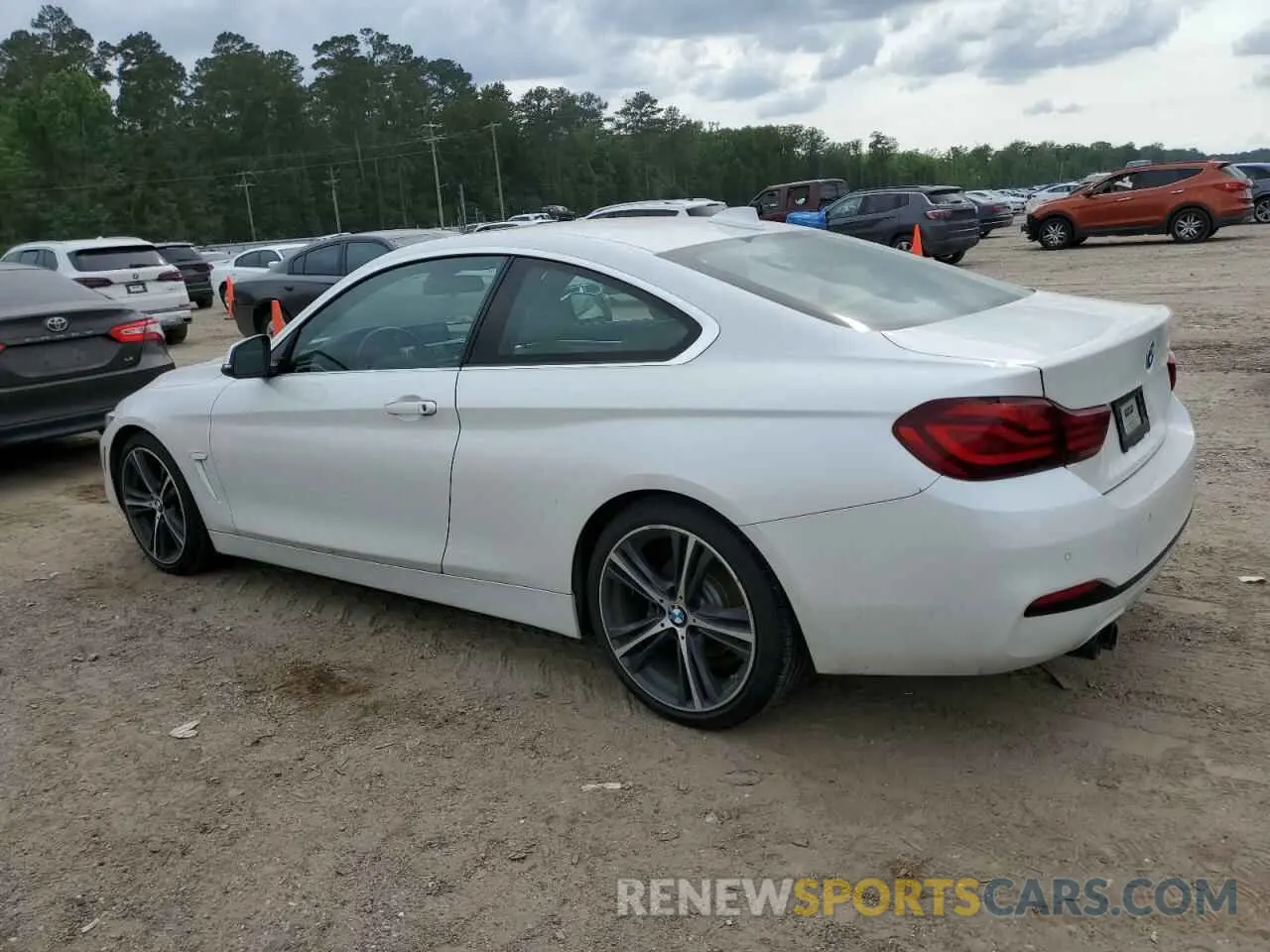 2 Фотография поврежденного автомобиля WBA4W3C05LFH73447 BMW 4 SERIES 2020