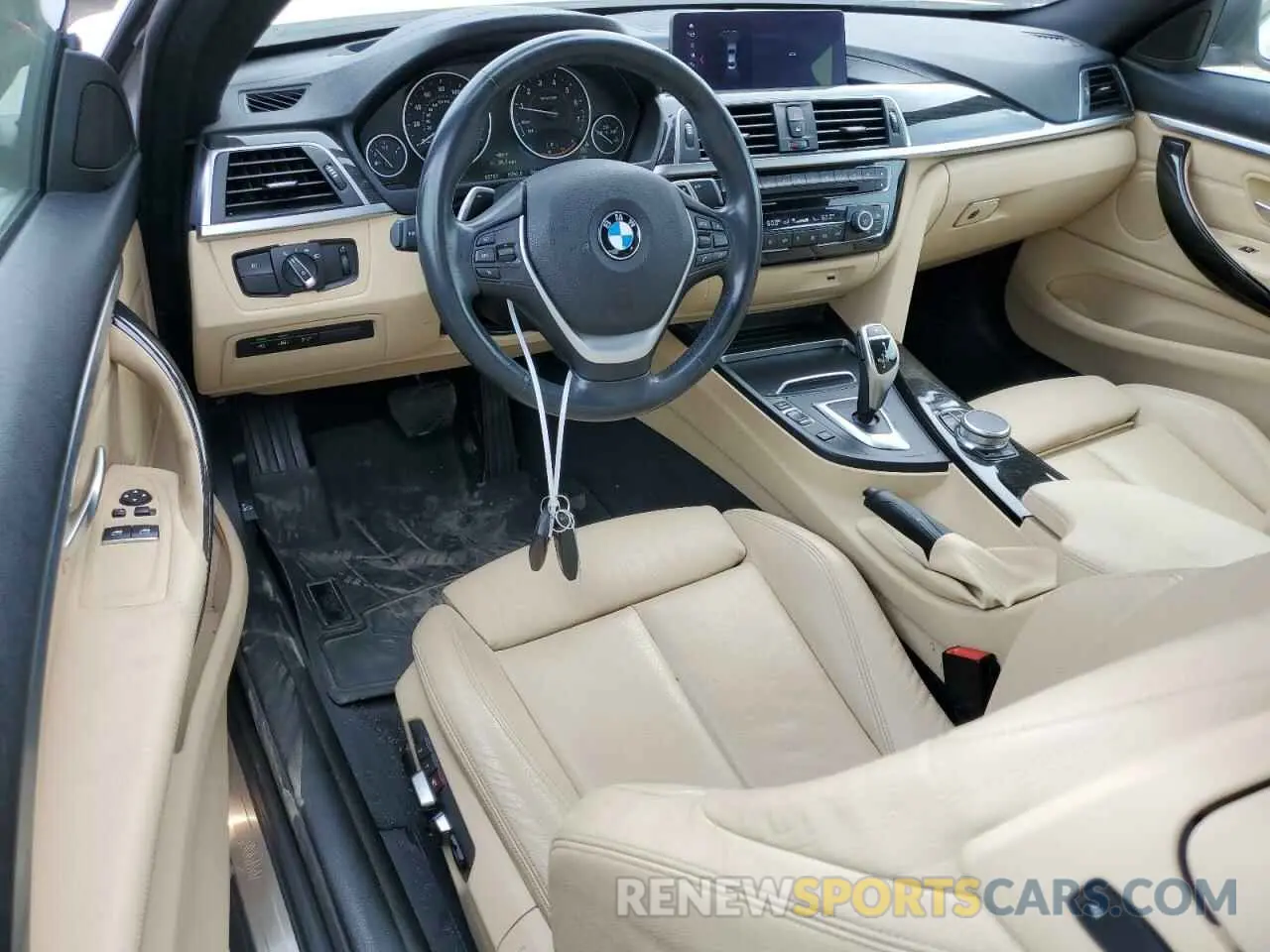 8 Фотография поврежденного автомобиля WBA4W3C05LFH73447 BMW 4 SERIES 2020