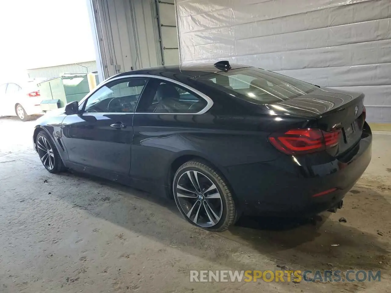 2 Фотография поврежденного автомобиля WBA4W5C00LFH63856 BMW 4 SERIES 2020
