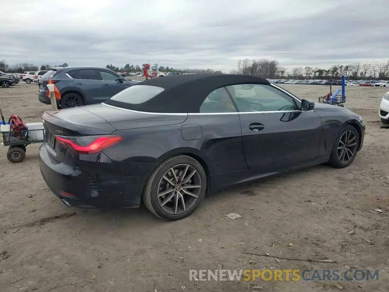3 Фотография поврежденного автомобиля WBA23AT04MCG07881 BMW 4 SERIES 2021