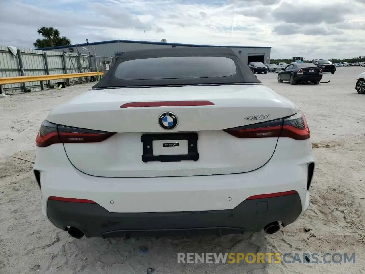6 Photograph of a damaged car WBA23AT04MCG99624 BMW 4 SERIES 2021