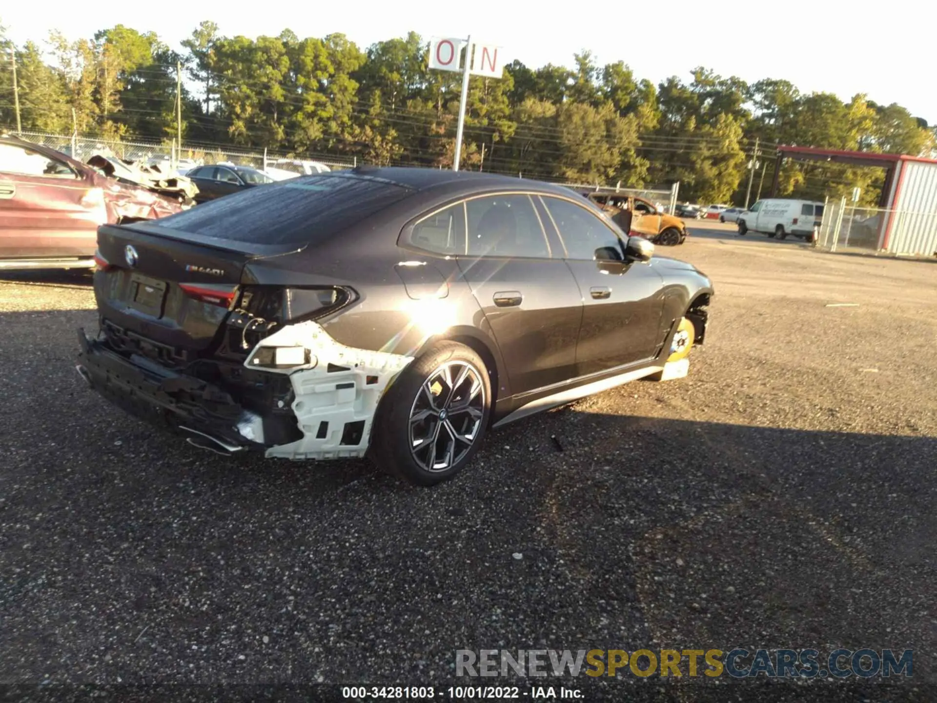 4 Photograph of a damaged car WBA13AW00NFL99549 BMW 4 SERIES 2022