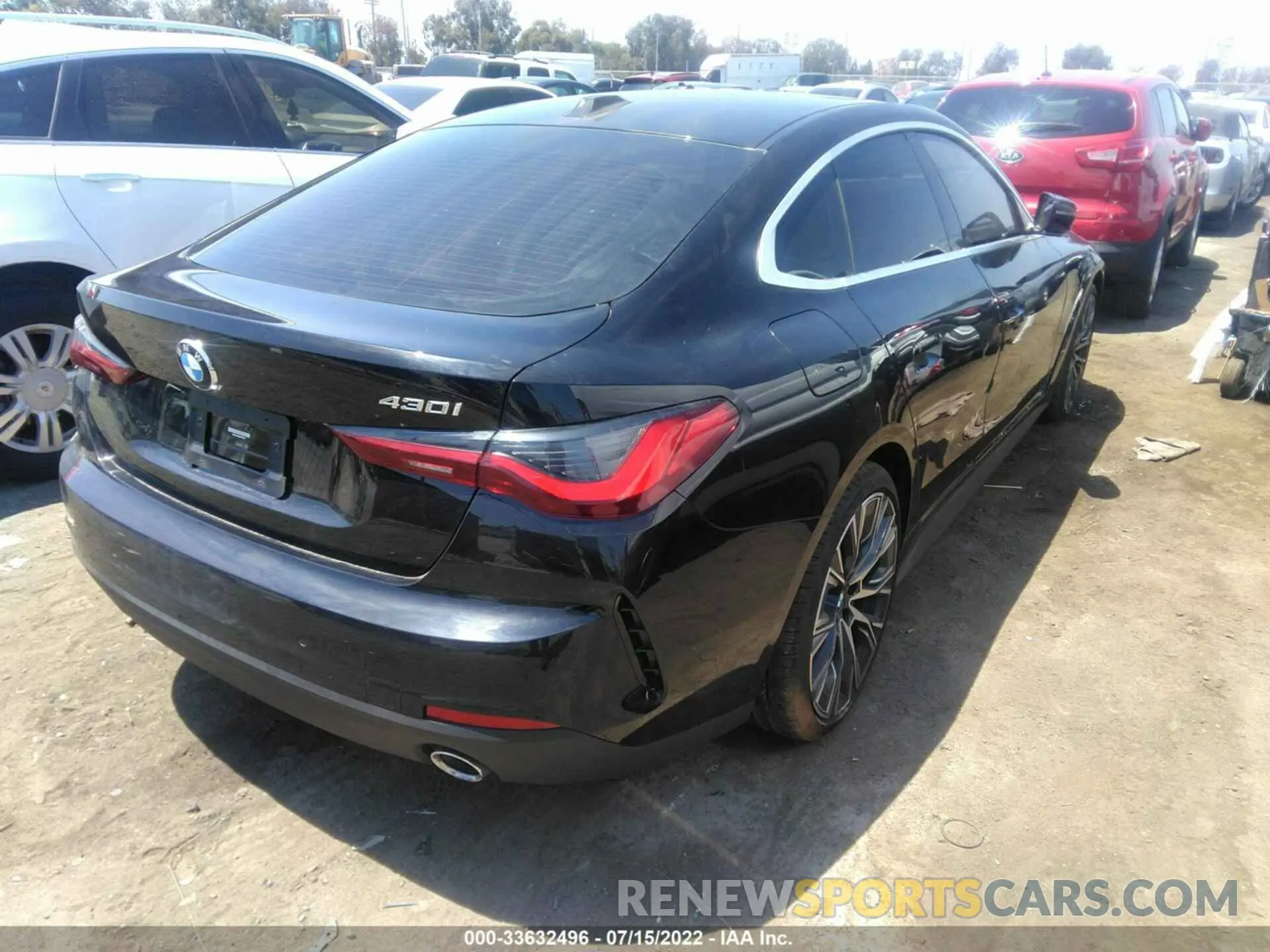 4 Photograph of a damaged car WBA63AV06NFM10867 BMW 4 SERIES 2022