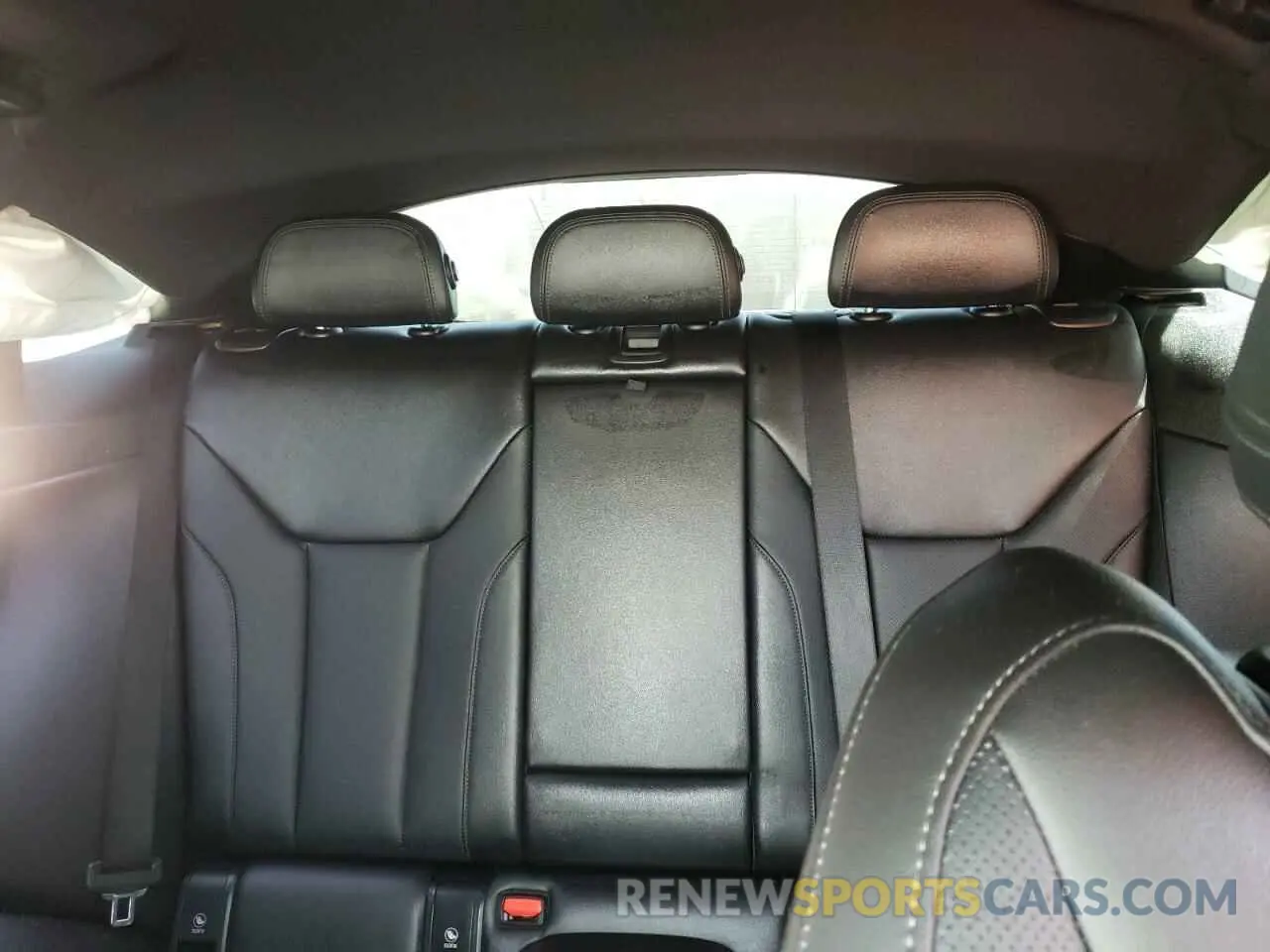 10 Фотография поврежденного автомобиля WBA63AV07NFM04916 BMW 4 SERIES 2022