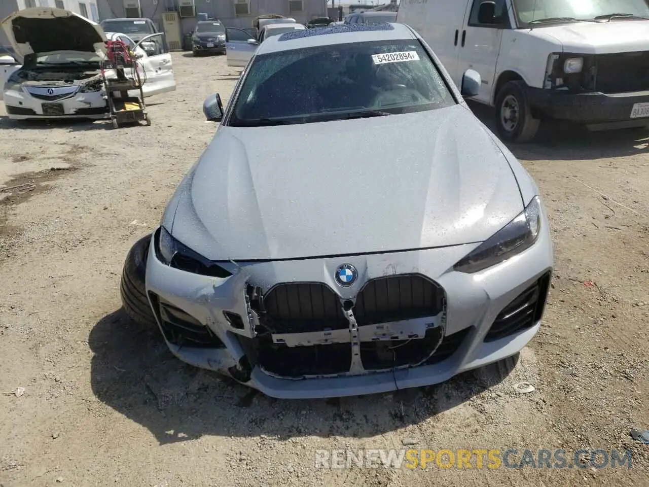 5 Фотография поврежденного автомобиля WBA63AV07NFM04916 BMW 4 SERIES 2022