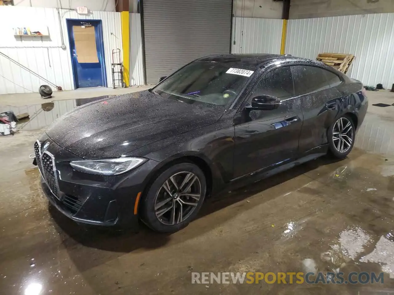 1 Photograph of a damaged car WBA63AV08NFM16380 BMW 4 SERIES 2022