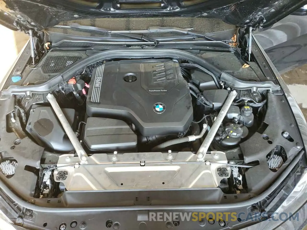 12 Photograph of a damaged car WBA63AV08NFM16380 BMW 4 SERIES 2022