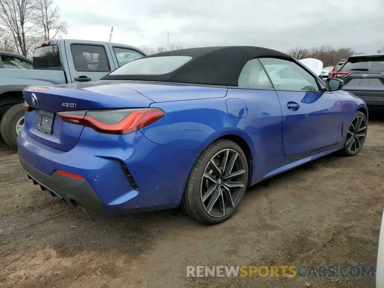 3 Фотография поврежденного автомобиля WBA43AT09PCM21604 BMW 4 SERIES 2023