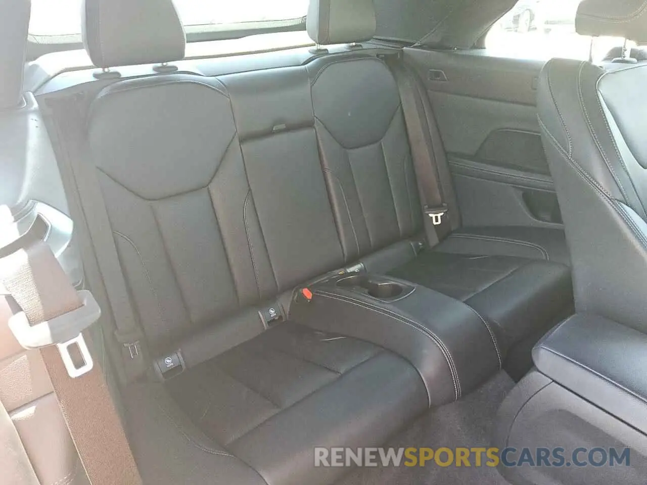 10 Фотография поврежденного автомобиля WBA43AT05RCR41799 BMW 4 SERIES 2024